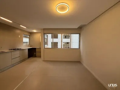 Apartamento com 2 Quartos à venda, 60m² no Centro, Florianópolis