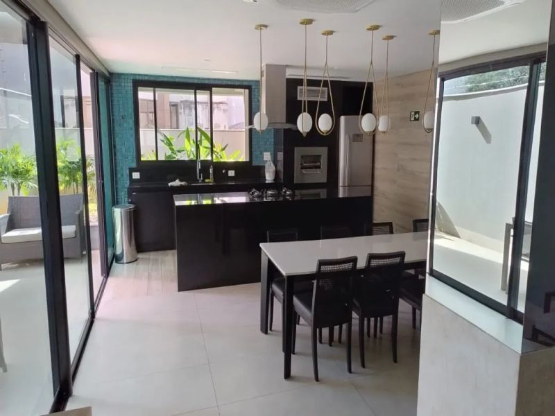 Apartamento com 2 quartos — Savassi, Belo Horizonte