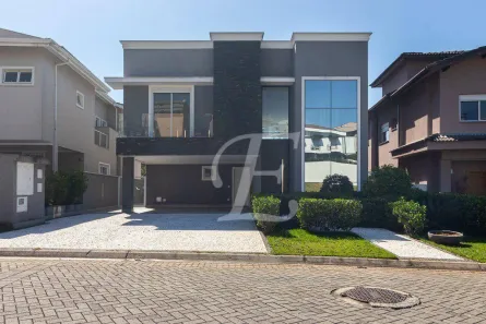 Casa de Condomínio com 4 Quartos à venda, 325m² no Tamboré, Santana de Parnaíba