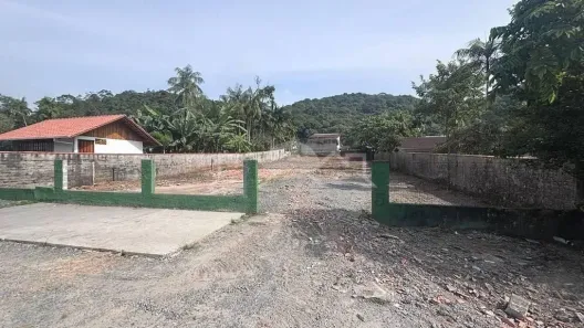 Lote/Terreno à venda, 1331m² no Vila Nova, Joinville