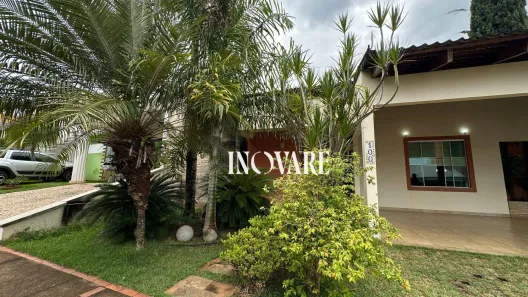 Casa de Condomínio com 3 Quartos à venda, 220m² no Aclimação, Uberlândia