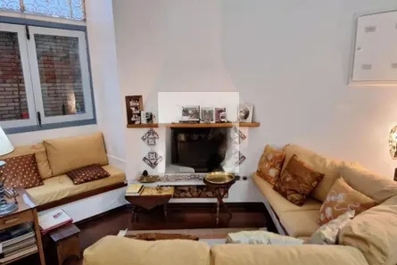 Casa com 3 Quartos à venda, 270m² no Vila Olímpia, São Paulo