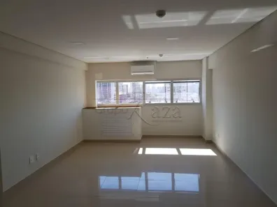 Sala Comercial para alugar, 30m² no Parque Residencial Aquarius, São José dos Campos