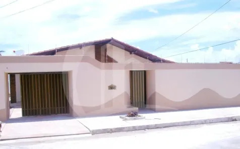 Casa com 3 Quartos à venda, 605m² no Coroa do Meio, Aracaju