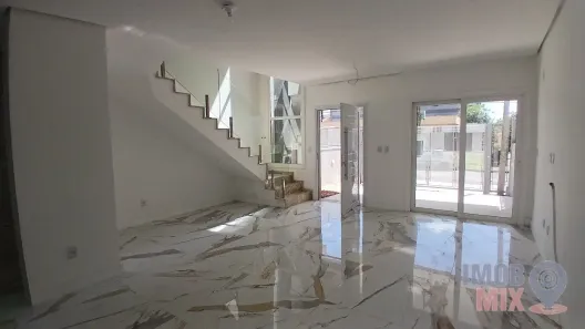 Sobrado com 3 Quartos à venda, 170m² no Vila Ipiranga, Porto Alegre