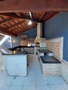 Sobrado com 4 Quartos à venda, 278m² no Vigilato Pereira, Uberlândia