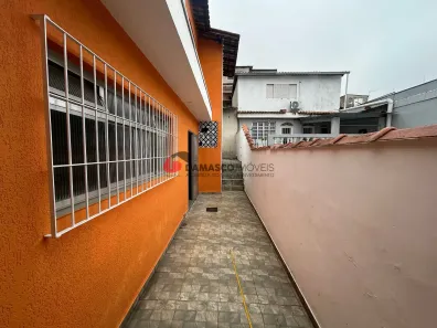 Casa com 2 Quartos à venda, 210m² no Vila Sacadura Cabral, Santo André