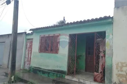 Casa com 2 Quartos à venda, 156m² no Centro, Lajedo