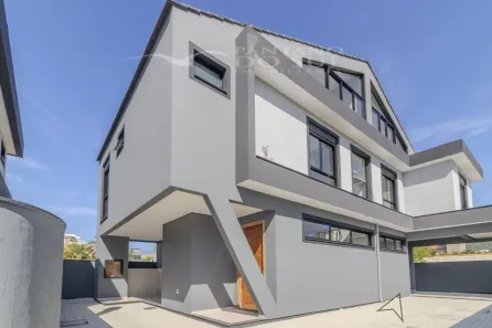 Casa com 2 Quartos à venda, 200m² no Pântano do Sul, Florianópolis