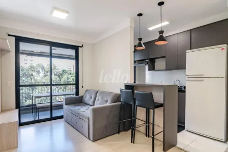 Apartamento com 2 Quartos para alugar, 51m² no Pinheiros, São Paulo