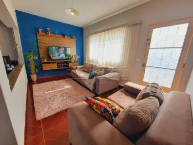 Casa com 3 Quartos à venda, 132m² no Vila Marcelino, São Carlos