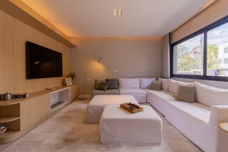 Sobrado com 4 Quartos à venda, 210m² no Chácara das Pedras, Porto Alegre