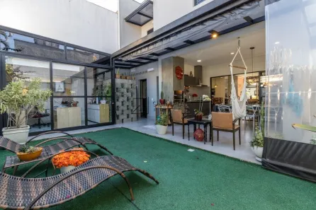 Casa com 3 Quartos à venda, 260m² no Indianópolis, São Paulo