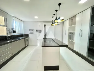 Apartamento com 3 Quartos à venda, 209m² no Quilombo, Cuiabá