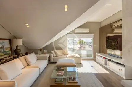 Sobrado com 3 Quartos à venda, 177m² no Bom Retiro, Curitiba