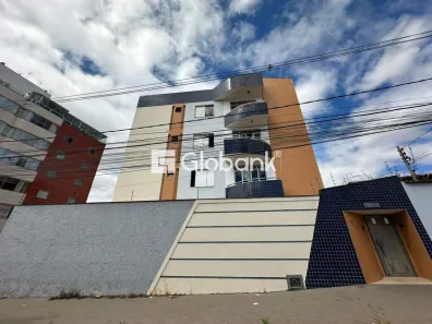 Apartamento com 3 Quartos para alugar, 138m² no Cidade Santa Maria, Montes Claros