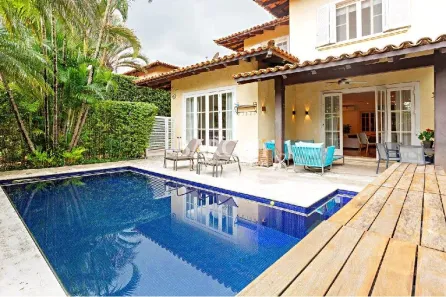 Sobrado com 4 Quartos para alugar, 693m² no Jardim Luzitânia, São Paulo