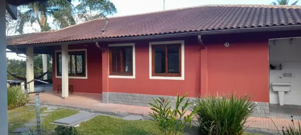 Casa de Condomínio com 5 Quartos à venda, 472m² no Limoeiro, Guapimirim