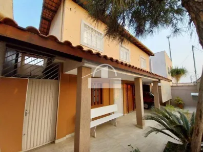 Casa com 5 Quartos à venda, 261m² no Jardim Arizona, Sete Lagoas