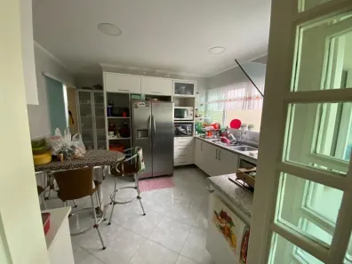 Casa com 3 Quartos à venda, 243m² no Vila Oliveira, Mogi das Cruzes
