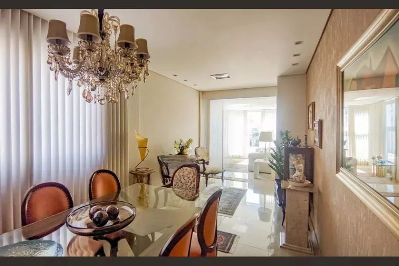 Apartamento com 4 quartos — Serra, Belo Horizonte
