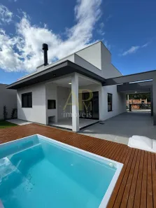 Casa com 3 Quartos à venda, 108m² no Forquilhas, São José
