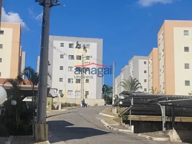 Apartamento com 2 Quartos para alugar, 48m² no Bairro do Colonia, Jacareí