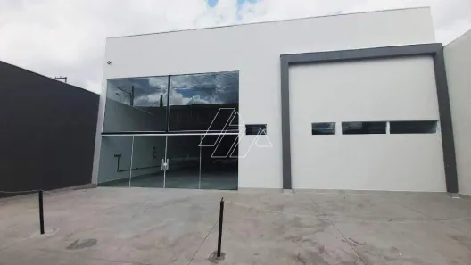 para alugar, 500m² no Centro, Marília