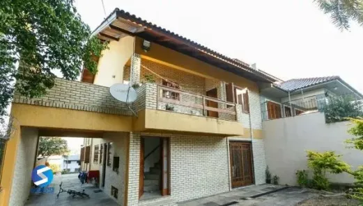 Casa com 5 Quartos à venda, 233m² no Cavalhada, Porto Alegre