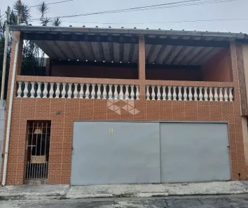 Casa com 5 Quartos à venda, 155m² no Jardim São Salvador, Taboão da Serra