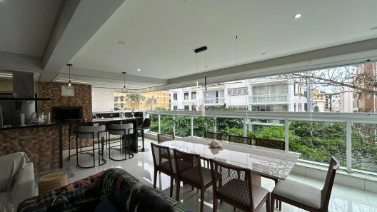 Apartamento com 3 Quartos à venda, 135m² no Enseada, Guarujá