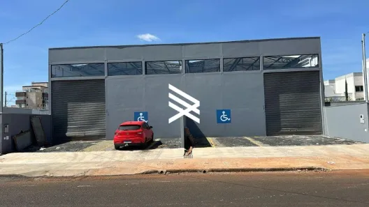para alugar, 150m² no Novo Mundo, Uberlândia