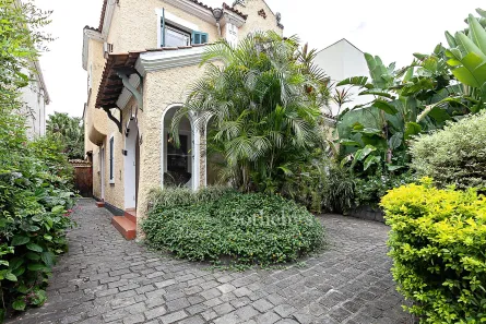 Casa com 4 Quartos à venda, 270m² no Jardim Paulista, São Paulo