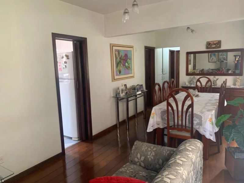 Apartamento com 3 quartos — Sagrada Família, Belo Horizonte