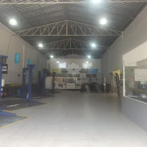Galpão/Depósito/Armazém para alugar, 350m² no Alvinópolis, Atibaia
