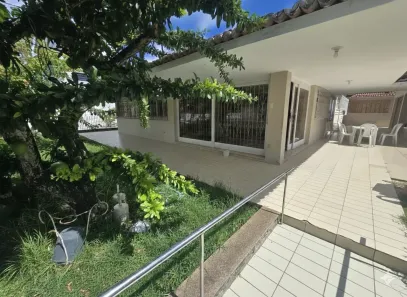 Casa com 6 Quartos à venda, 743m² no Lagoa Nova, Natal