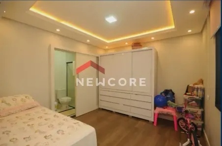 Sobrado com 3 Quartos à venda, 201m² no Yolanda, Foz do Iguaçu