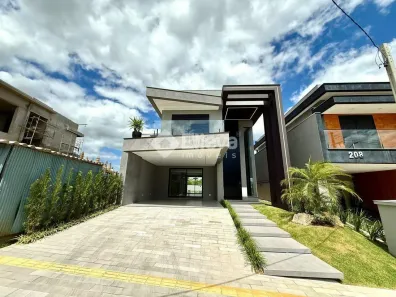 Casa com 3 Quartos à venda, 245m² no Centro, Gravataí