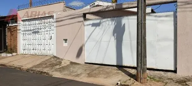 Casa com 2 Quartos à venda, 170m² no Jardim Bandeirantes, São Carlos