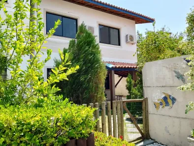 Casa de Condomínio com 4 Quartos à venda, 132m² no Buraquinho, Lauro de Freitas