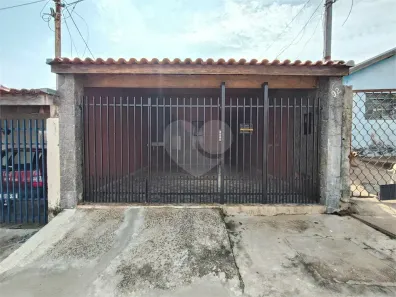 Casa com 3 Quartos para venda ou aluguel, 108m² no Vila Regina, Itapetininga
