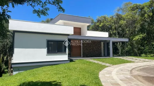 Casa com 3 Quartos à venda, 216m² no Carniel, Gramado