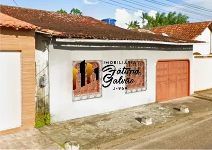 Casa com 4 Quartos à venda, 300m² no Centro, Bragança