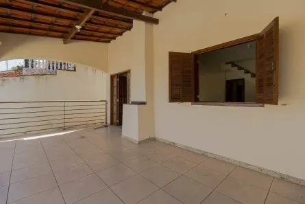 Casa com 4 Quartos à venda, 237m² no Fonte Grande, Contagem