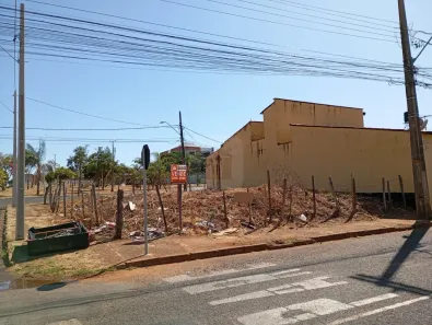 Lote/Terreno à venda, 250m² no Tibery, Uberlândia