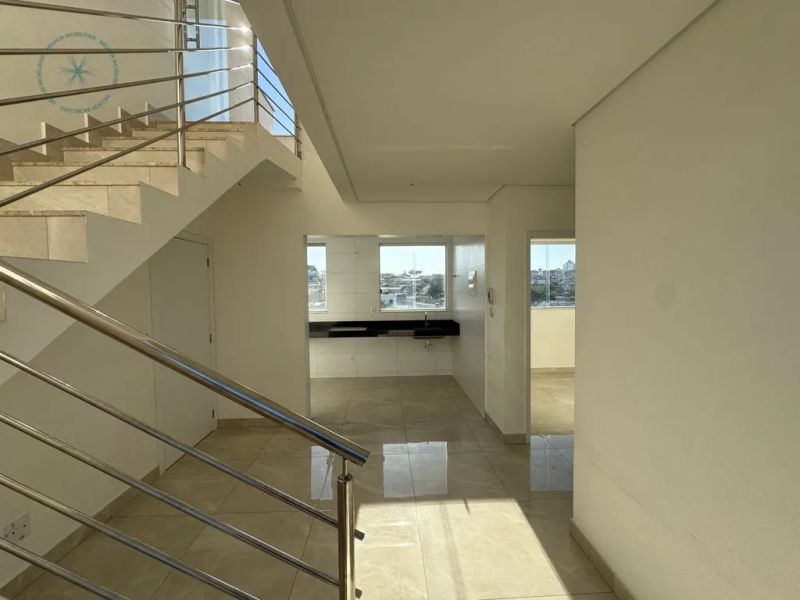 Cobertura com 2 quartos — Santa Mônica, Belo Horizonte