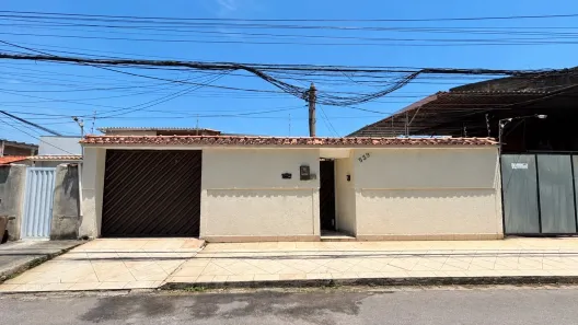 Casa com 3 Quartos à venda, 115m² no Parque Ulisses, Nova Iguaçu
