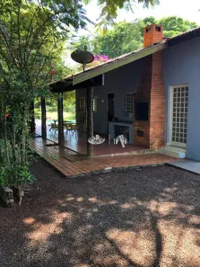 Fazenda/Sítio com 3 Quartos à venda, 220m² no Recanto dos Pinheiros, Cambé