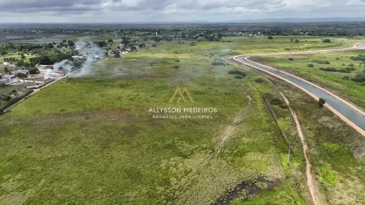 Fazenda/Sítio à venda, 3000000m² no Centro, Sobrado