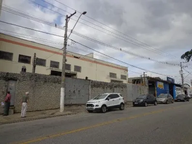 Galpão/Depósito/Armazém para alugar, 450m² no Campos Elíseos, Taubaté